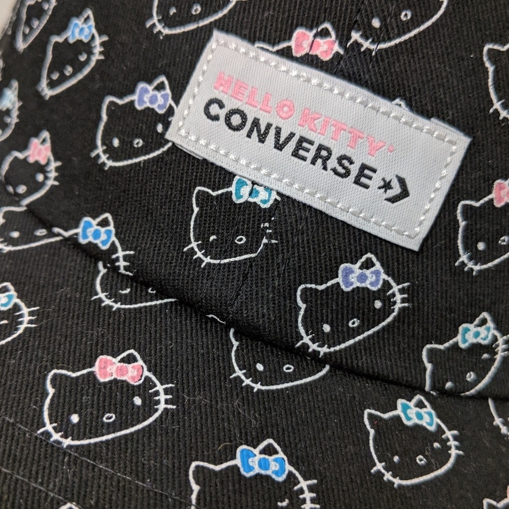 Hello Kitty X Converse Hat - Picture 5 of 8